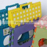 High Quality Plastic Low Stool thumbnail-3