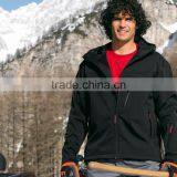 Windproof Wateproof & Breathable Softshell Jacket for Man thumbnail-3