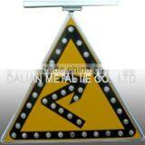 China Road Safety Products 500m Reflective Solar Led Traffic Sign thumbnail-5