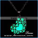 New Fashion Glowing Crystal Heart Necklace for Sale thumbnail-4