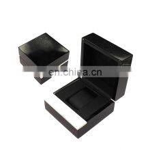 Оптовая продажа индивидуально изготовленных роскошных одностенных коробок для часов из дерева, покрытых черной глянцевой лаками thumbnail-1