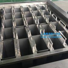 2 Ton 304 Stainless Steel Tank Block Ice Small Size Ice Block Making Machine thumbnail-4