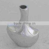 Home Decoration Bright Finish Recycled Aluminum Beautiful Vase thumbnail-1