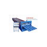 Colored steel sheet roll forming machine