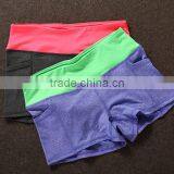 Women Color Contrast Waistband Skinny Sports Yoga Shorts With Two Side Pocket thumbnail-3