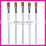 Cosmetic Concealer Brush thumbnail-1