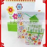white kraft gift bag paper