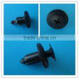 Plastic Auto Pluggable Rivet thumbnail-1