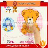 Magic Round Shaped Cartoon Sticky Hook Pegs Seamless Pothook Hanger thumbnail-1