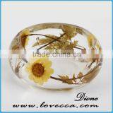 Real Daisy Flowers Preserved in Eco Resin Bracelet,resin bracelet bangle with flowers ,yellow resin bangle