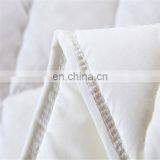 New Arrival Home Used Waterproof Quilted Bed Sheet thumbnail-2