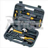 26PCS HARDWARE HOUSEHOLD HAND TOOL SET OF SCREWDRIVER