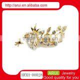Factory Cheap Accessories Wedding Gold Peacock Dance Brooches thumbnail-1