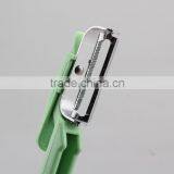 ABS+S/S 15*5.1 Kitchen Tools Fruit&vegetable Peeler/Rotary Type Peeler thumbnail-3