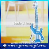 HOT Wholesale Guitar Keychains Creative Design Guitar Bass Musical Instrument Gift Fashion Keyring K0073
