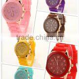 2016 Geneva Brand Latest Silicone Watch Men Women Fashion Popular Teenage Fashion Watches thumbnail-3