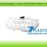 OEM Renault Daf Man Volvo Customized Surge Tank Expansion Tank Water Radiator Tank for Heavy Duty Truck Factory Supplier thumbnail-1