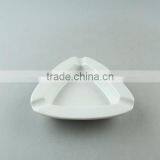 Stocklots Triangle Shape White Ceramic Ashtrays thumbnail-1