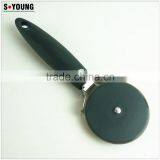 32065 Kitchen Gadget Kitchen Tool Round Pizza Cutter thumbnail-5
