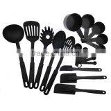 18pc Nylon Kitchen Utensil Set With Measuring Cups thumbnail-2