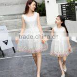 High Quality Mom and Daughter Dress Lace Embroidery Princess Tutu Dress thumbnail-2