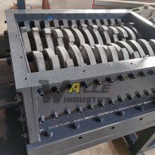 High Efficiency Double Shaft Waste Tire Shredder for Tyre Recycling Machine thumbnail-5