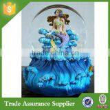 Indoor Decorative Polyresin Snow Globe With Dolphin thumbnail-3