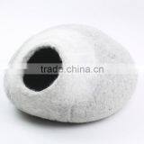 2017 China Supplies Cheap Handmade Kat Vilt Huis 100% Wool Cat House in Stock thumbnail-3