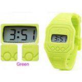 7mm Thickness Super Slim Precise Quartz Movement Green Ultra Thin Silicoe Digital Watch thumbnail-1