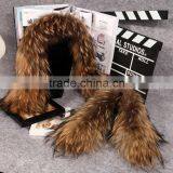 Wholesale Natural Raccoon Fur Hood Trim / Detachable Fur Collars / Fur Scarf thumbnail-1