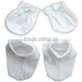 Adorable Baby and Infant Mitten and Booties Set thumbnail-1