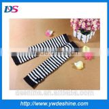 wholesale black and white stripes fingerless long gloves ST176