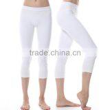 Wholesale Fitness Women Cropped Lace Yoga Pants in Guangzhou thumbnail-4