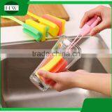 Kitchen Person Shape Plastic Stand Sponge Long Handle Hanging Water Cup Bottle Clean Cleaning Brush thumbnail-2