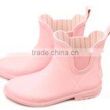 Light Pink Basic Style Boot for Girls Colorful Rain Boots for Girls Rubber Gumboots Custom Printing Fashion Latex Rain Boot thumbnail-2