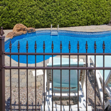 Outdoor Iron Handrail Isolation Fence for School and Community Safety thumbnail-1