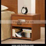 NI-121 The Alarm Telephone Placed Bedside Table thumbnail-1