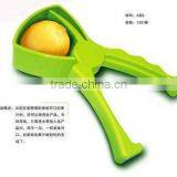 CY143 Lemon Juicer Clip Fruit Juice Maker Lemon Manual Lazy Orange Reamer thumbnail-5