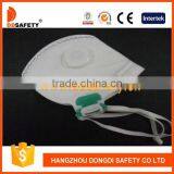 White Folding Dust Mask With Valve thumbnail-1