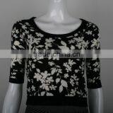 Ladies' Scoop Neck 1/2 Sleeve Pullover Knitted Sweater With Flower Print thumbnail-3