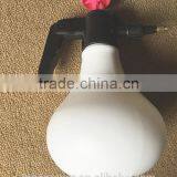 1.5L Farm and Garden Manual Pressure Sprayer thumbnail-4