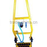 KC-100 Deck Scaler Pneumatic Scaling Machines thumbnail-1