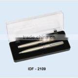 Pen Set