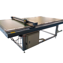 Professional Service Team Digital Flatbed Folding Cartons Cutting Plotter Automatic Bonus Cards Cutting Machine thumbnail-5