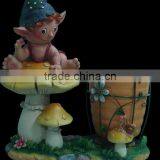 2013 New Arrival Elf on Mushroom Flower Pot thumbnail-1