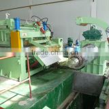Automatic steel plate leveling machine