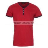T-shirt with contract Collar