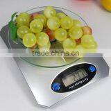 5kg Digital Kitchen Scale With Glass Tray thumbnail-1