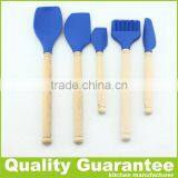 High Quality Wooden Baking Utensil Set Silicone Kitchen Utensil Set thumbnail-1