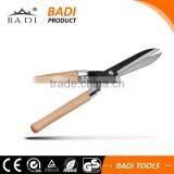 High Quality Wooden Handle Pruning Shear thumbnail-1